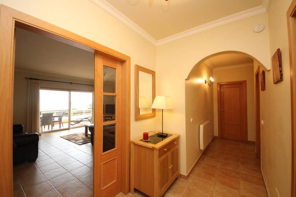Acacias, Spacious With Sea View Apartment