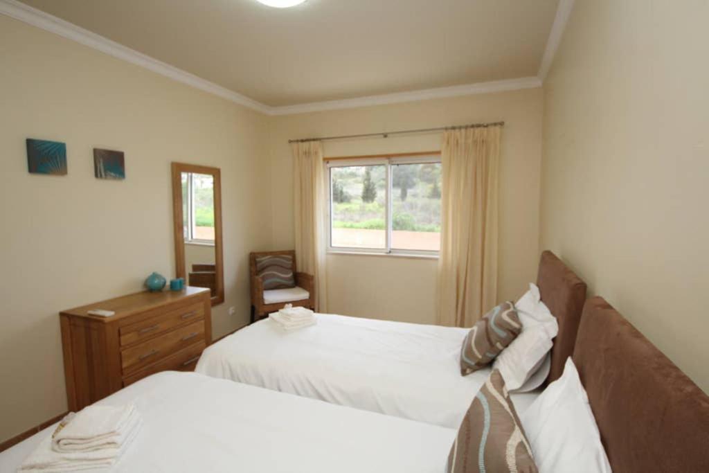 Acacias, Spacious With Sea View