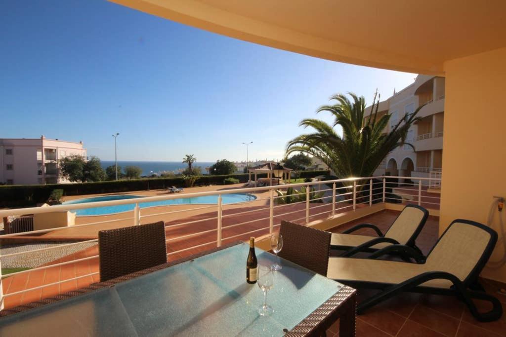 Acacias, Spacious With Sea View