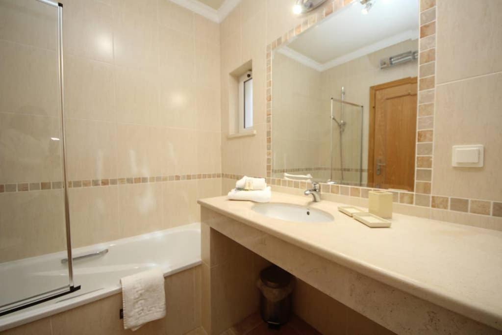 Acacias, Spacious With Sea View Praia Da Luz